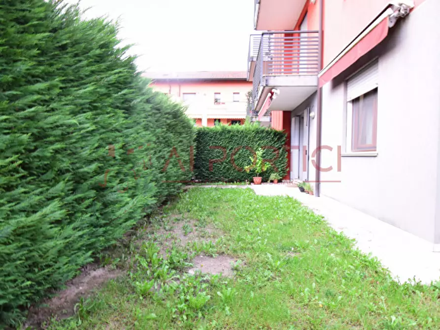 Immagine 14 di Appartamento in affitto  in Via Giacomo Puccini a Campolongo Maggiore