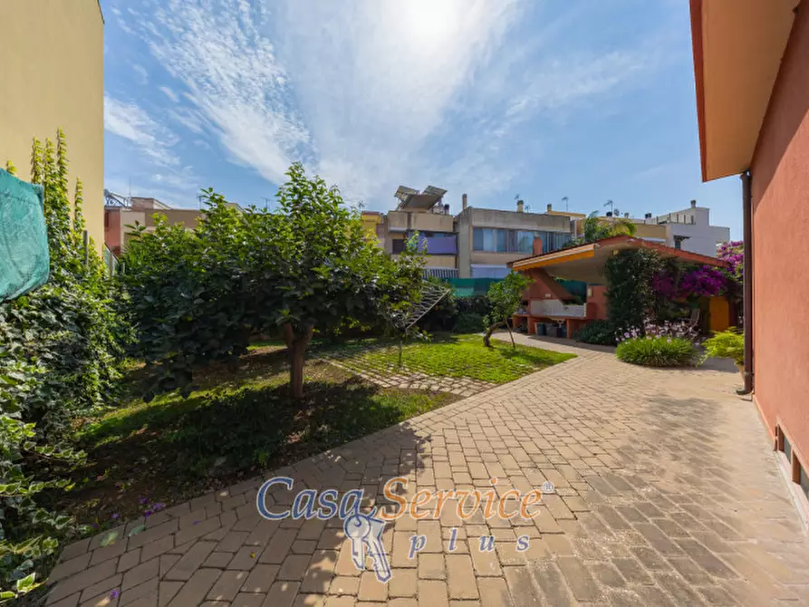 Immagine 8 di Villa in vendita  in Via Giuseppe Garibaldi a Alezio