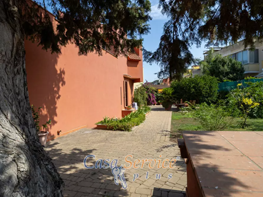 Immagine 17 di Villa in vendita  in Via Giuseppe Garibaldi a Alezio