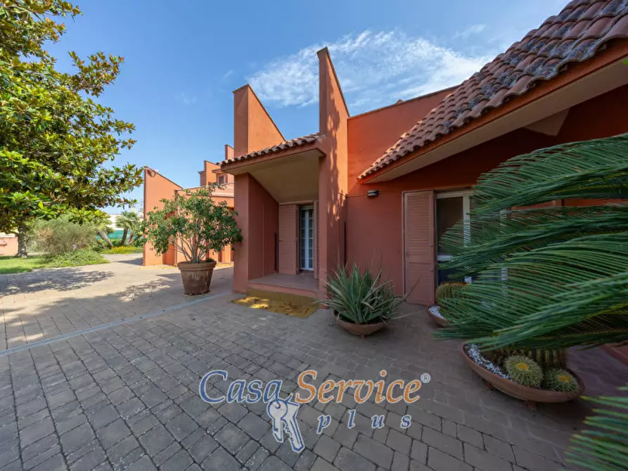 Immagine 20 di Villa in vendita  in Via Giuseppe Garibaldi a Alezio