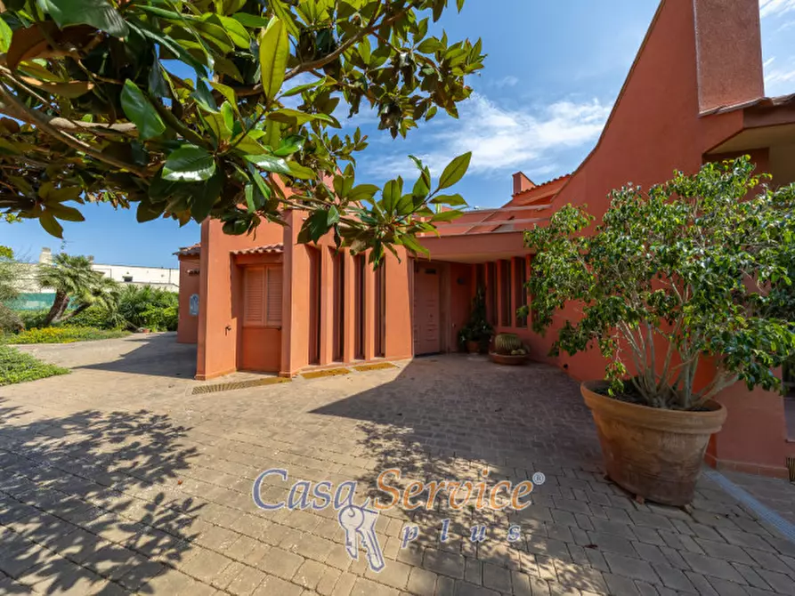 Immagine 21 di Villa in vendita  in Via Giuseppe Garibaldi a Alezio