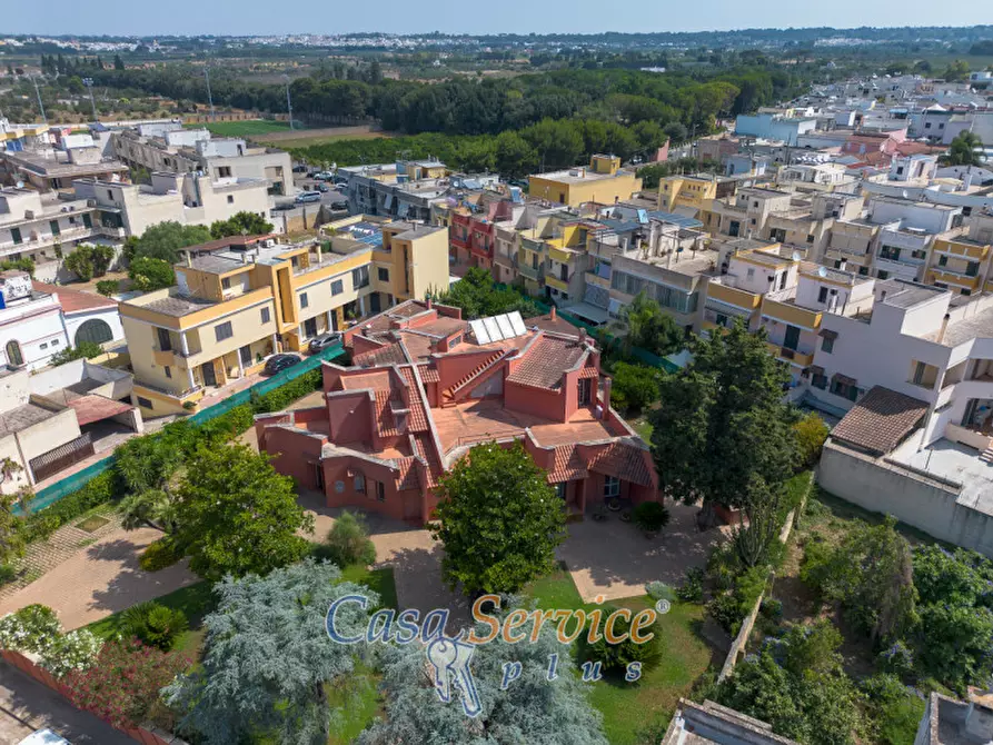 Immagine 86 di Villa in vendita  in Via Giuseppe Garibaldi a Alezio