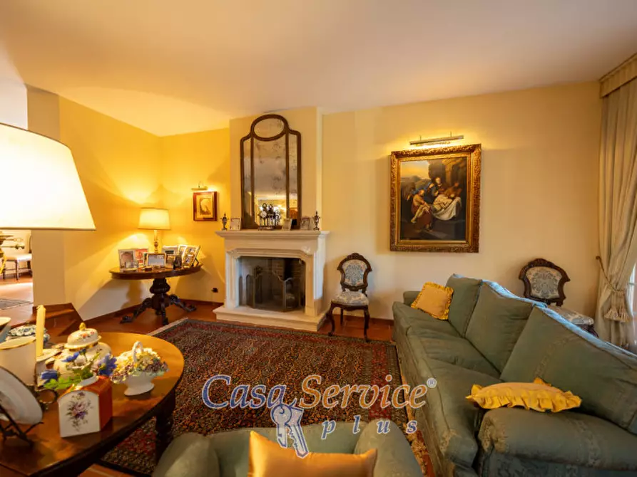 Immagine 100 di Villa in vendita  in Via Giuseppe Garibaldi a Alezio