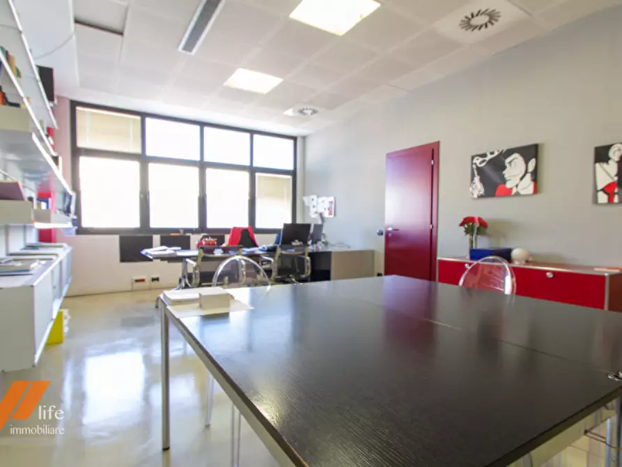 Immagine 5 di Laboratorio in vendita  in via del progresso a Monticello Conte Otto