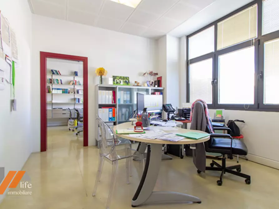 Immagine 16 di Laboratorio in vendita  in via del progresso a Monticello Conte Otto