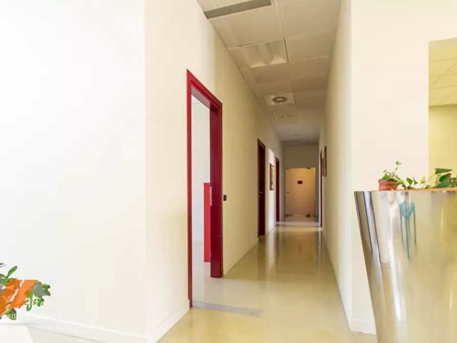 Immagine 23 di Laboratorio in vendita  in via del progresso a Monticello Conte Otto