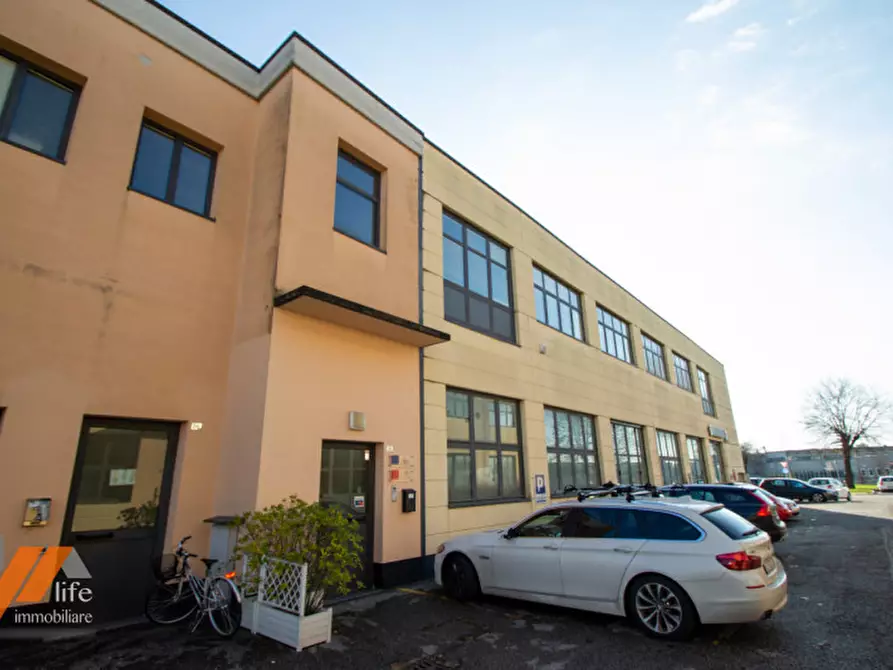 Immagine 24 di Laboratorio in vendita  in via del progresso a Monticello Conte Otto