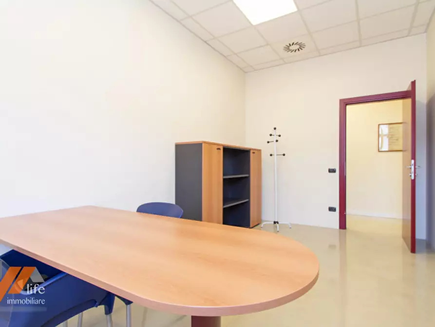 Immagine 29 di Laboratorio in vendita  in via del progresso a Monticello Conte Otto