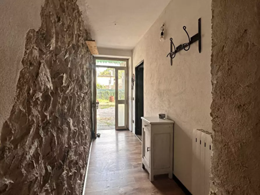 Immagine 3 di Casa trifamiliare in vendita  in Via Giuseppe Garibaldi,1 a Chiuppano