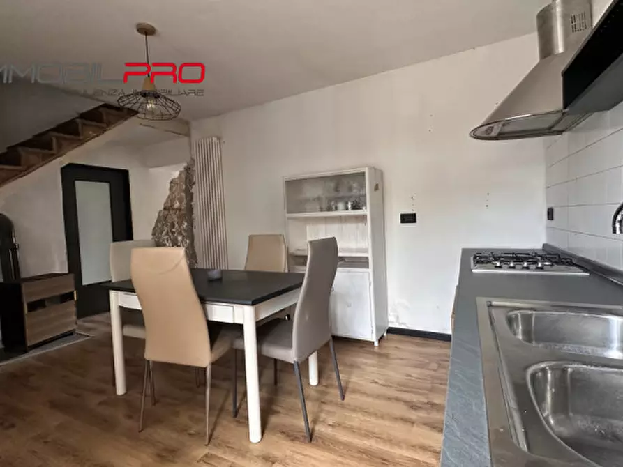 Immagine 6 di Casa trifamiliare in vendita  in Via Giuseppe Garibaldi,1 a Chiuppano