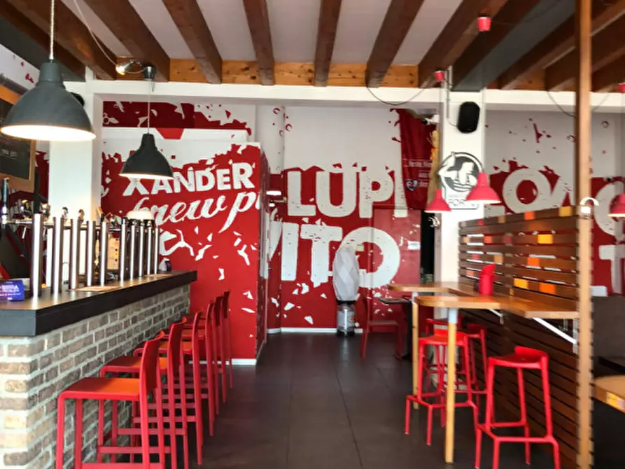 Immagine 2 di Attività commerciale in vendita  in via dalmazia a Brescia