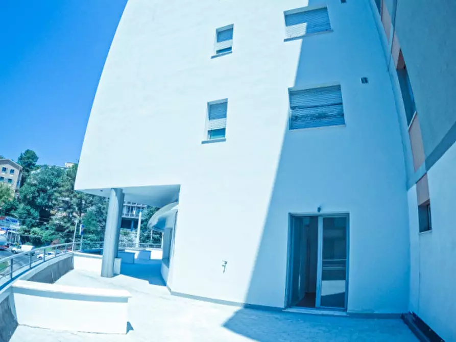 Immagine 2 di Camera in vendita  in Via XXV Aprile 2 a Ancona