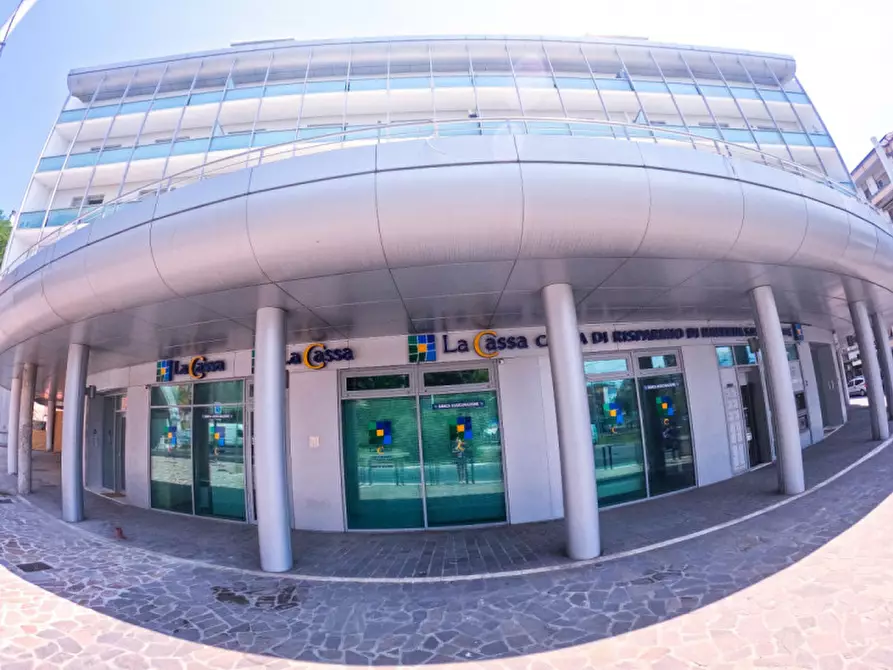Immagine 3 di Camera in vendita  in Via XXV Aprile 2 a Ancona
