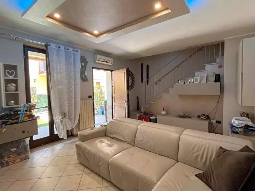 Immagine 5 di Villetta a schiera in vendita  in via s. martino a Montichiari