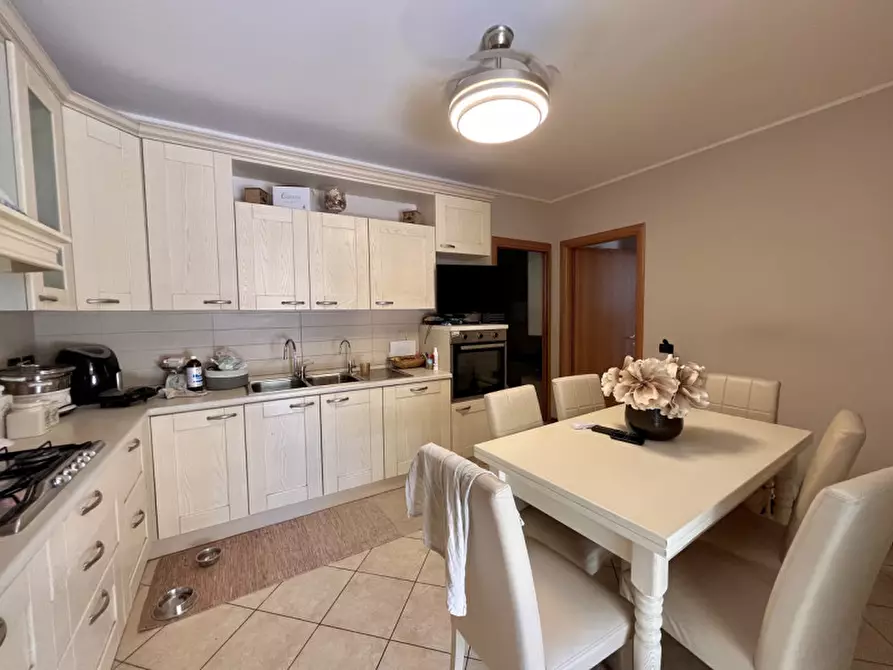 Immagine 10 di Villetta a schiera in vendita  in via s. martino a Montichiari