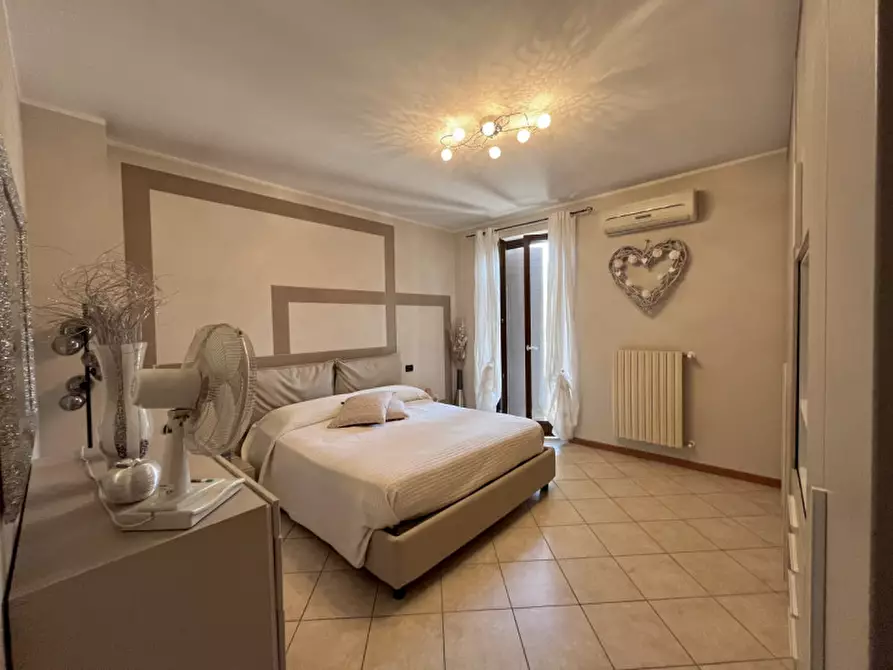 Immagine 15 di Villetta a schiera in vendita  in via s. martino a Montichiari