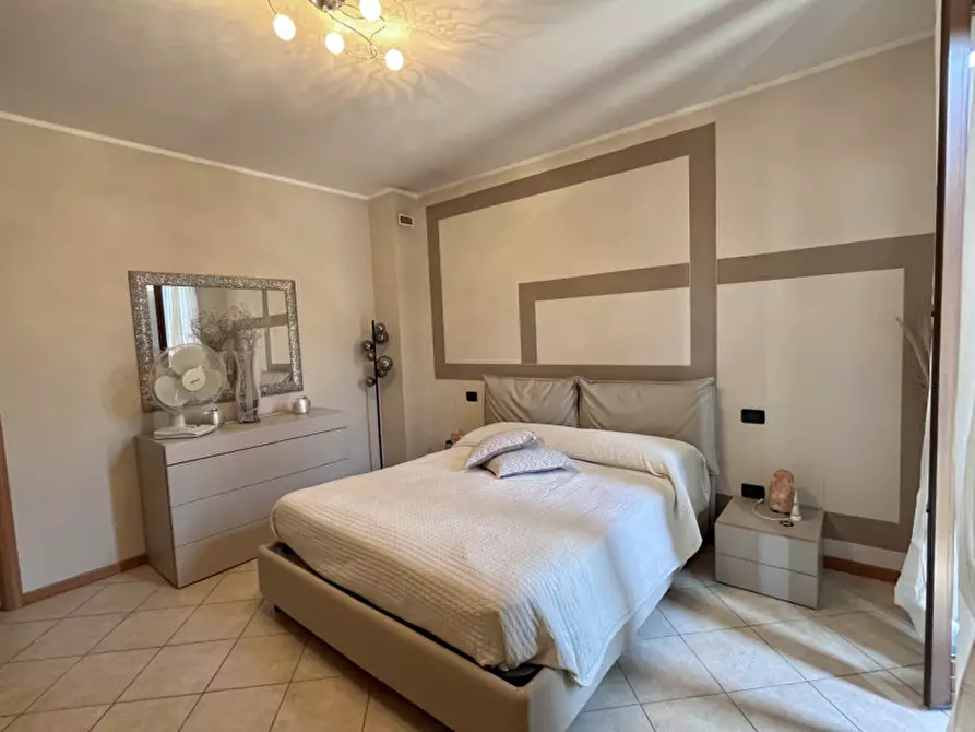 Immagine 16 di Villetta a schiera in vendita  in via s. martino a Montichiari