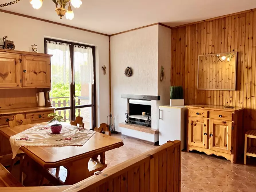 Immagine 5 di Appartamento in vendita  in Villaggio Roselant, 2 a Cerro Veronese