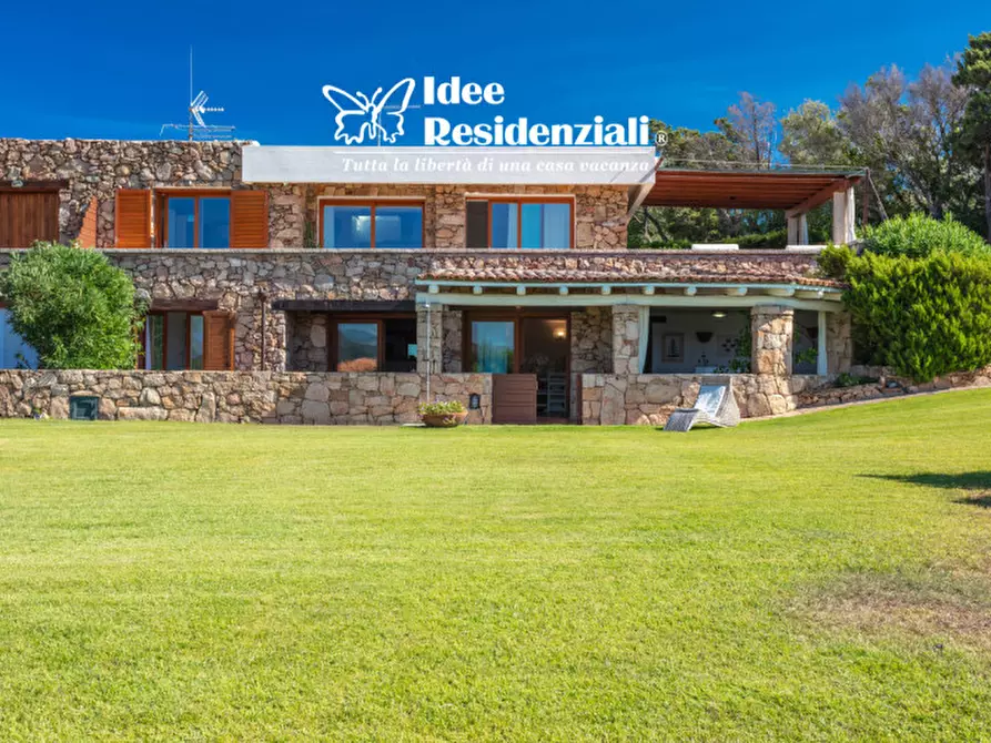 Immagine 4 di Appartamento in vendita  in via punta lada a Olbia