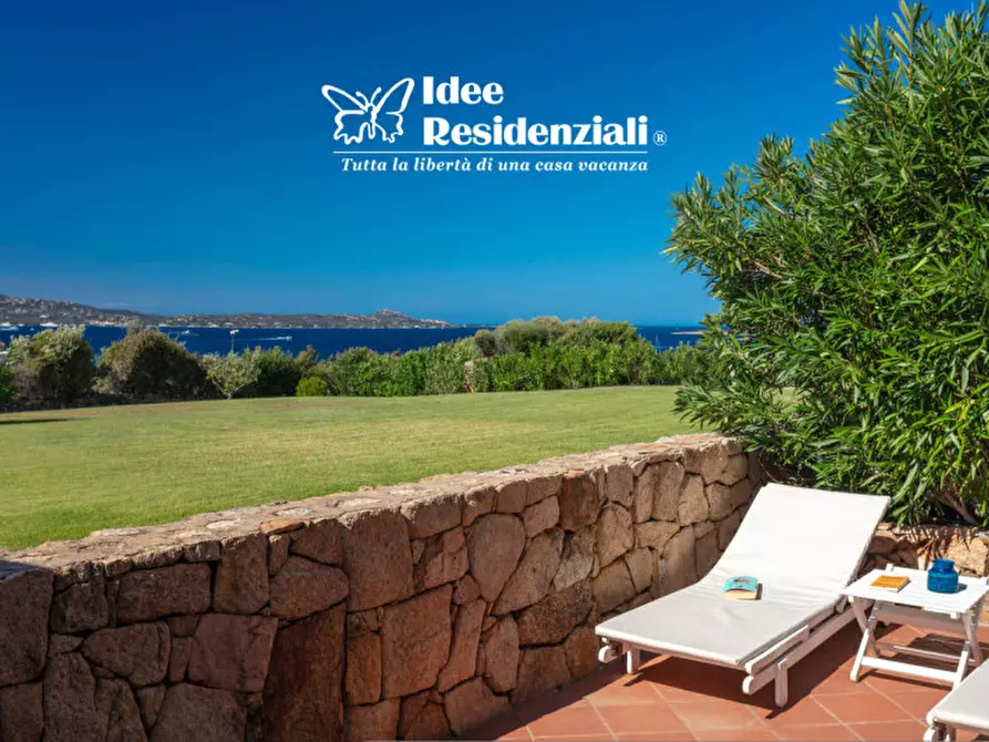 Immagine 9 di Appartamento in vendita  in via punta lada a Olbia