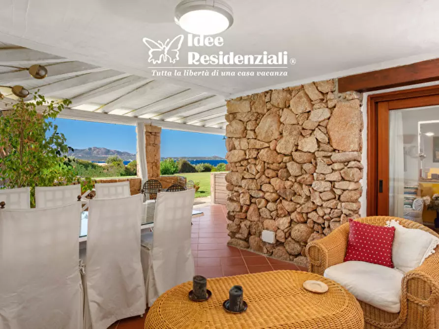 Immagine 11 di Appartamento in vendita  in via punta lada a Olbia