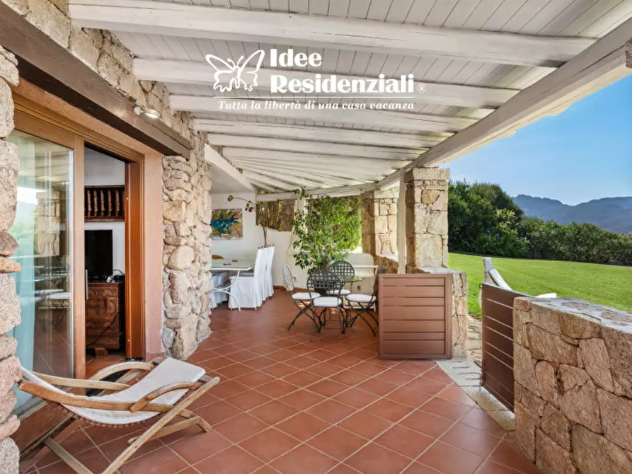 Immagine 13 di Appartamento in vendita  in via punta lada a Olbia