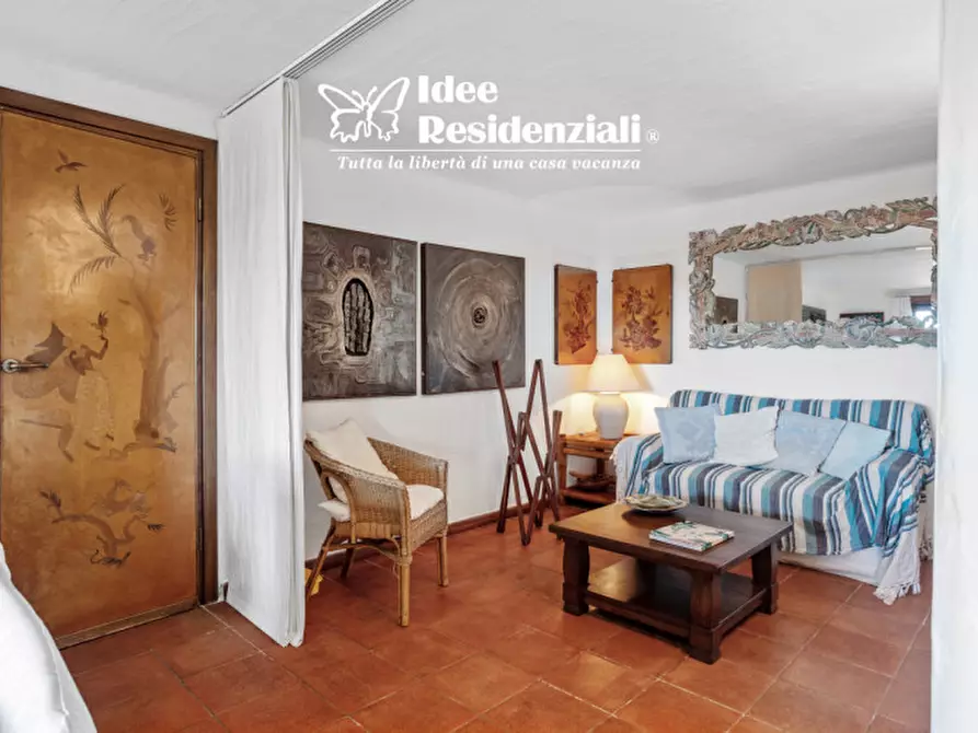 Immagine 17 di Appartamento in vendita  in via punta lada a Olbia