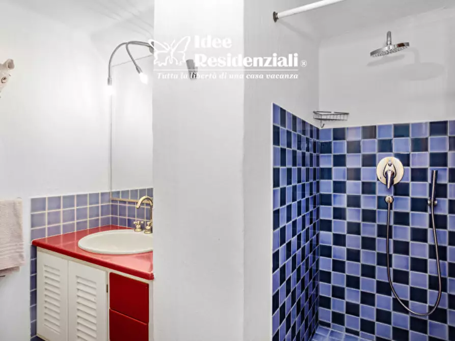 Immagine 24 di Appartamento in vendita  in via punta lada a Olbia