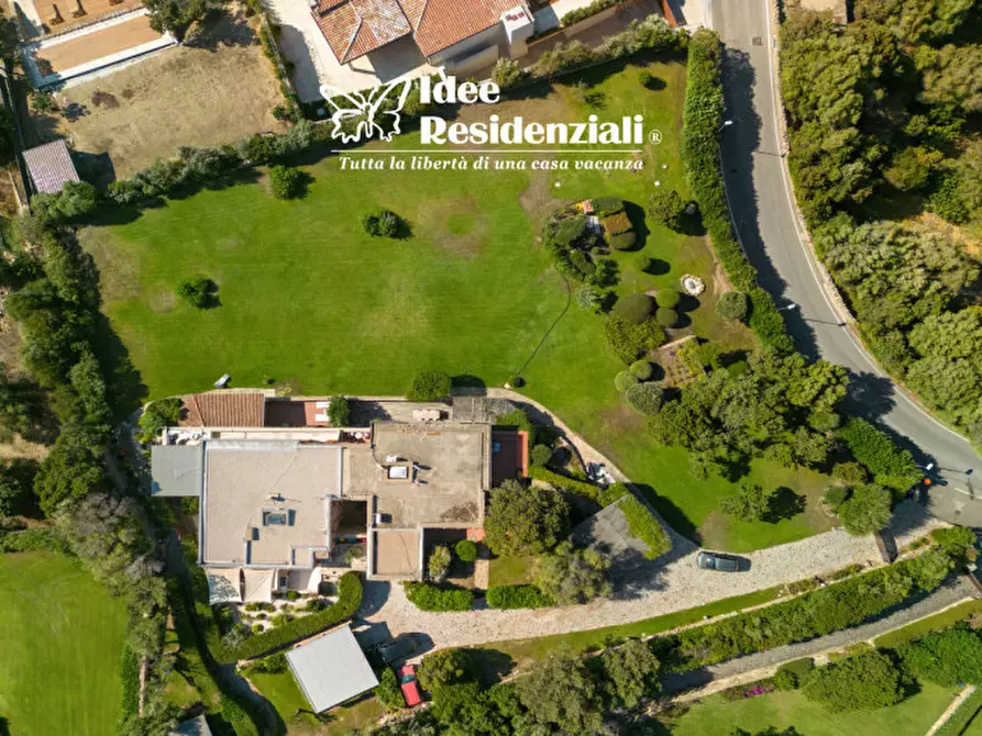 Immagine 32 di Appartamento in vendita  in via punta lada a Olbia