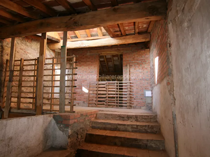 Immagine 8 di Appartamento in vendita  a Sinalunga