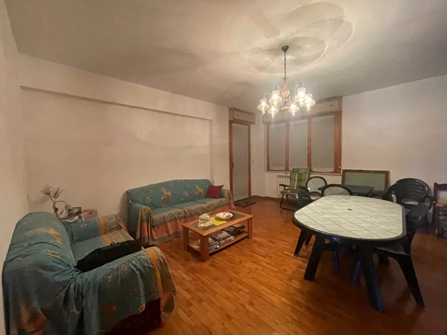 Immagine 1 di Appartamento in vendita  a Senigallia