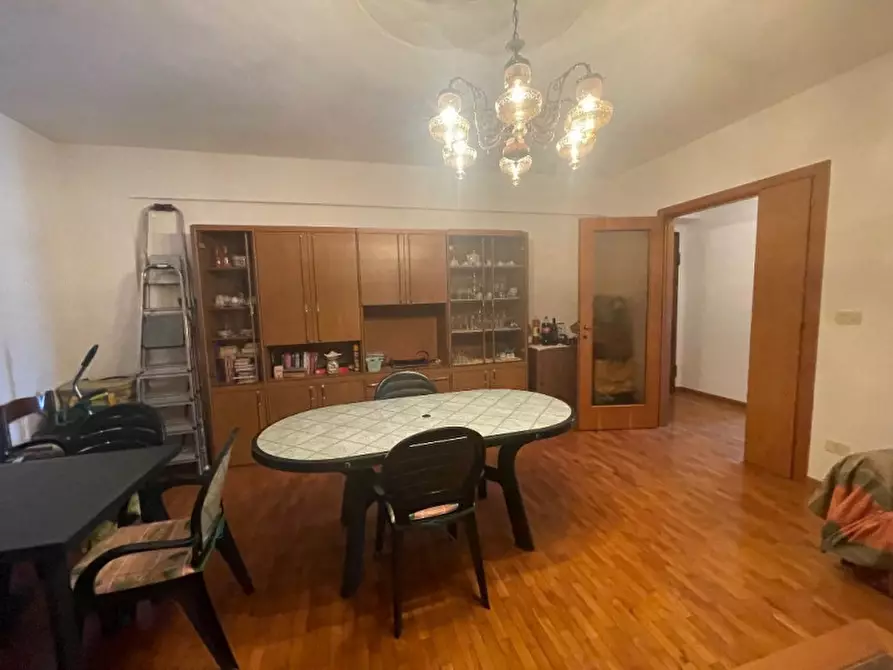 Immagine 4 di Appartamento in vendita  a Senigallia