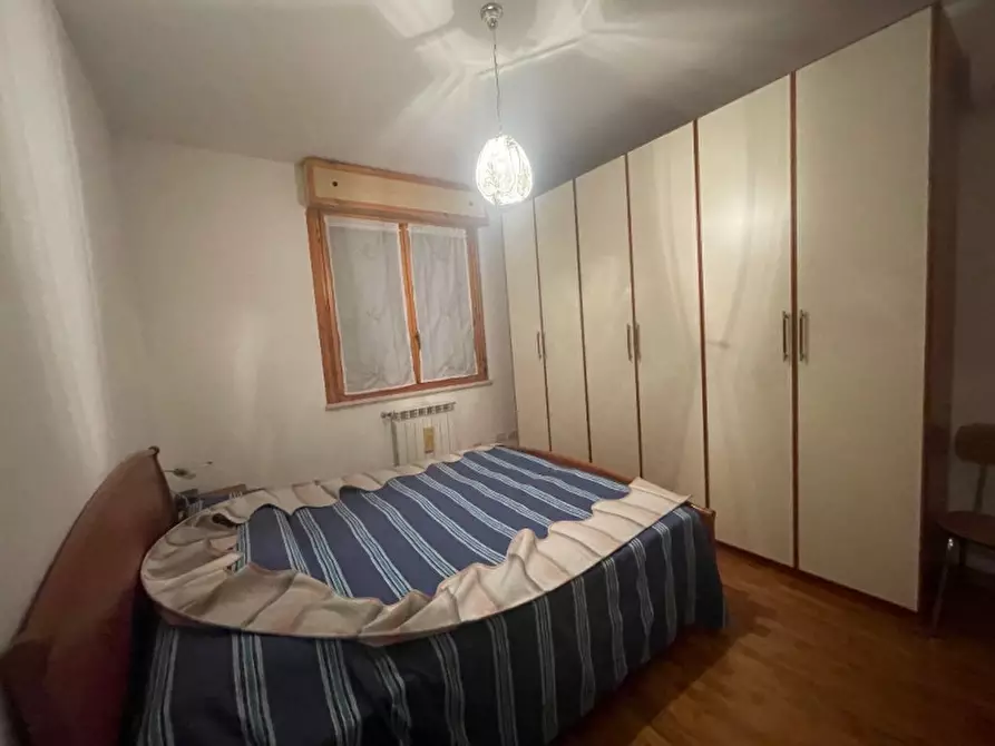 Immagine 9 di Appartamento in vendita  a Senigallia