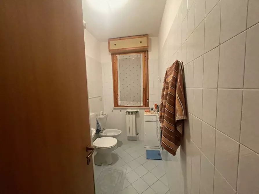 Immagine 21 di Appartamento in vendita  a Senigallia