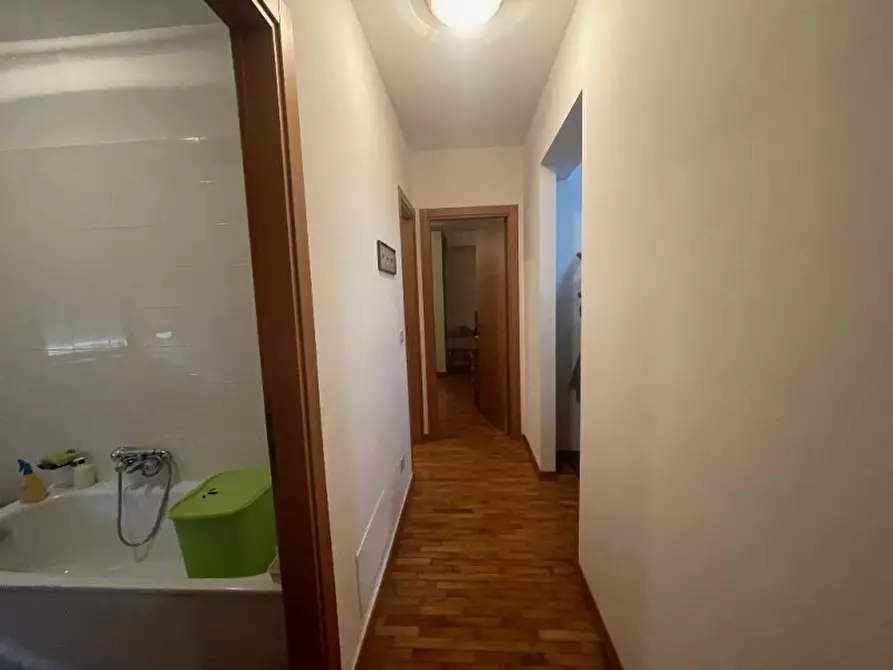 Immagine 23 di Appartamento in vendita  a Senigallia