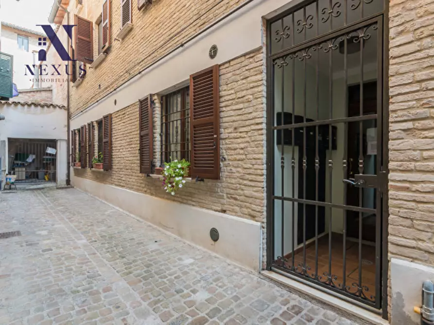 Immagine 3 di Appartamento in vendita  a Fano