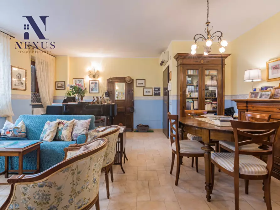 Immagine 11 di Appartamento in vendita  a Fano