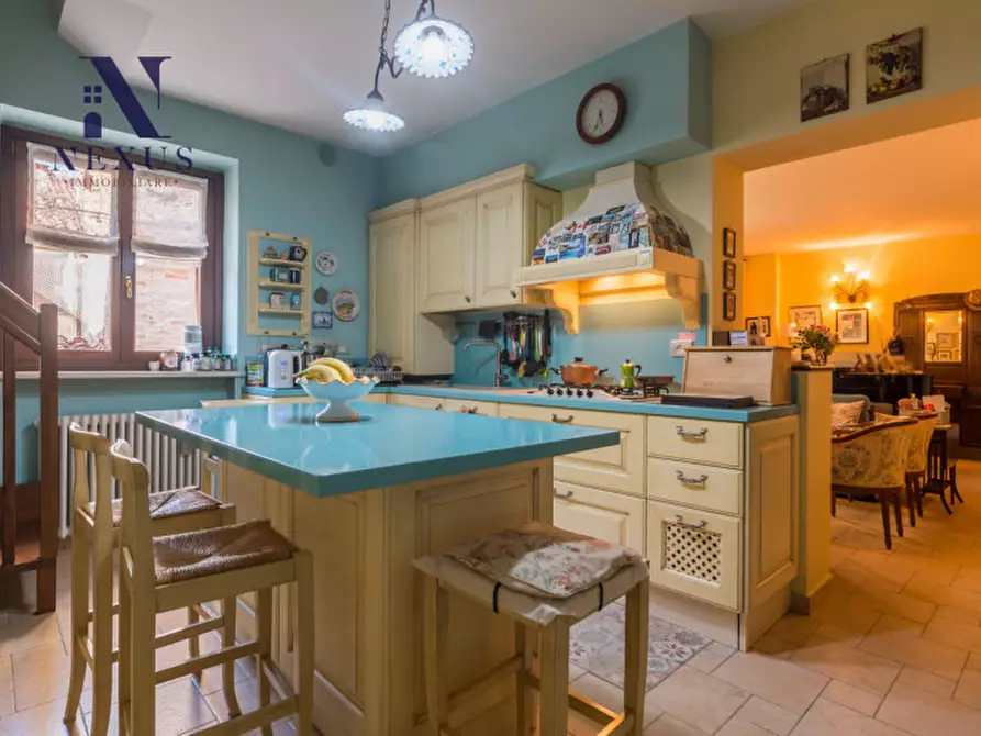 Immagine 12 di Appartamento in vendita  a Fano