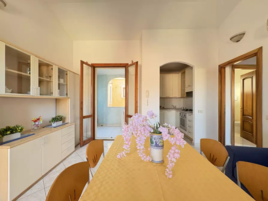 Immagine 4 di Appartamento in vendita  in Via Levante n°6 a Pula