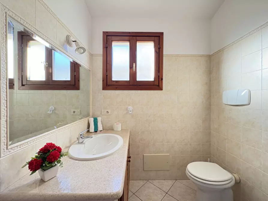 Immagine 7 di Appartamento in vendita  in Via Levante n°6 a Pula