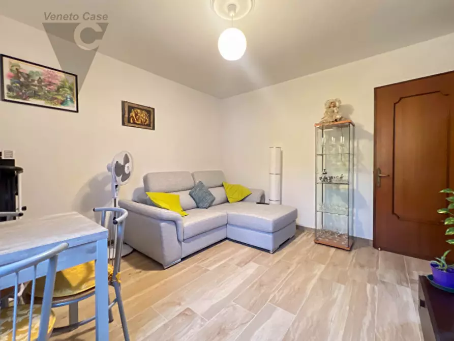 Immagine 1 di Appartamento in vendita  in Vicolo Canaletti a Adria