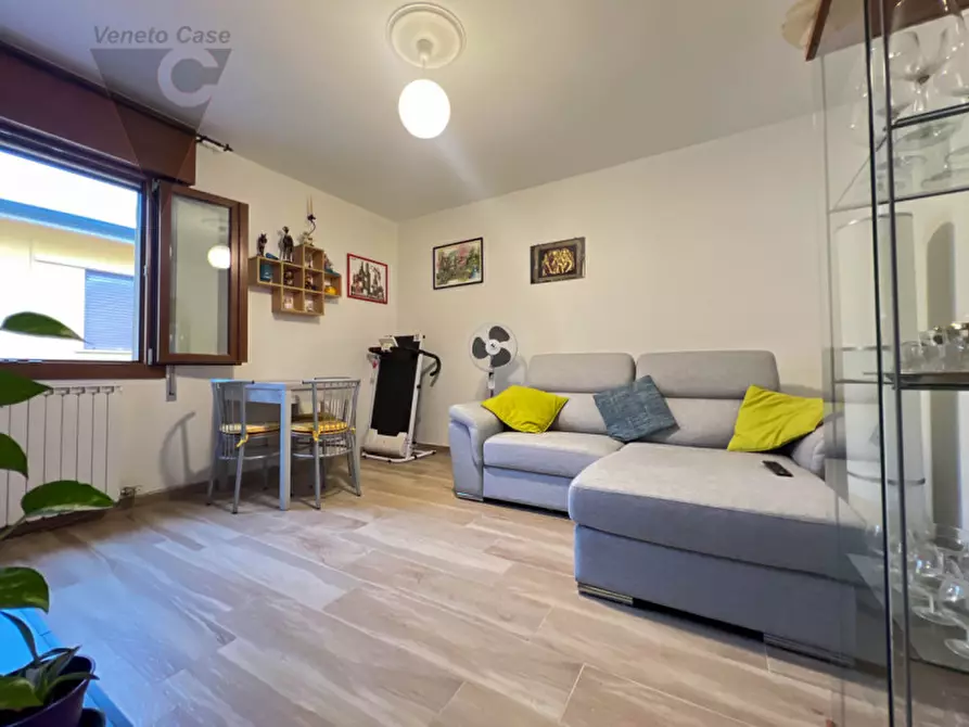 Immagine 2 di Appartamento in vendita  in Vicolo Canaletti a Adria
