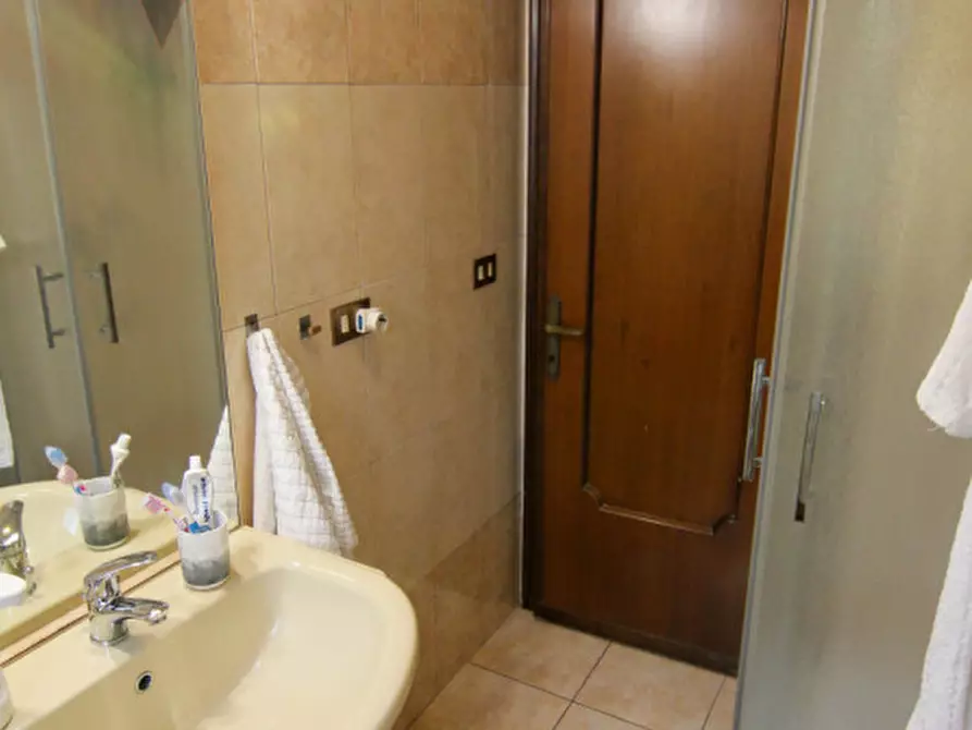 Immagine 22 di Appartamento in vendita  in Vicolo Canaletti a Adria