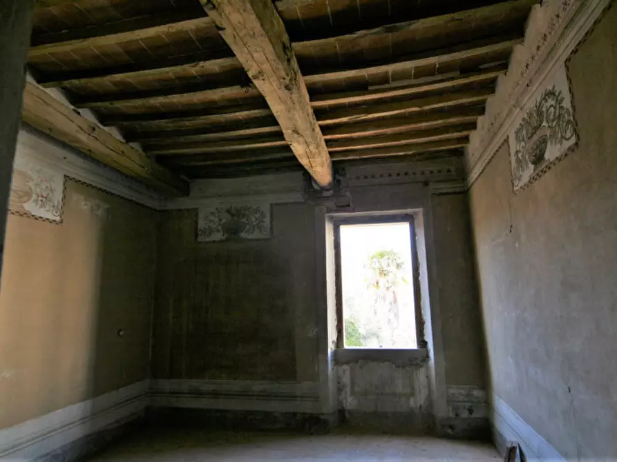 Immagine 2 di Appartamento in vendita  a Sinalunga