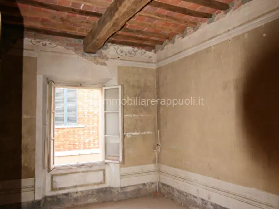 Immagine 3 di Appartamento in vendita  a Sinalunga