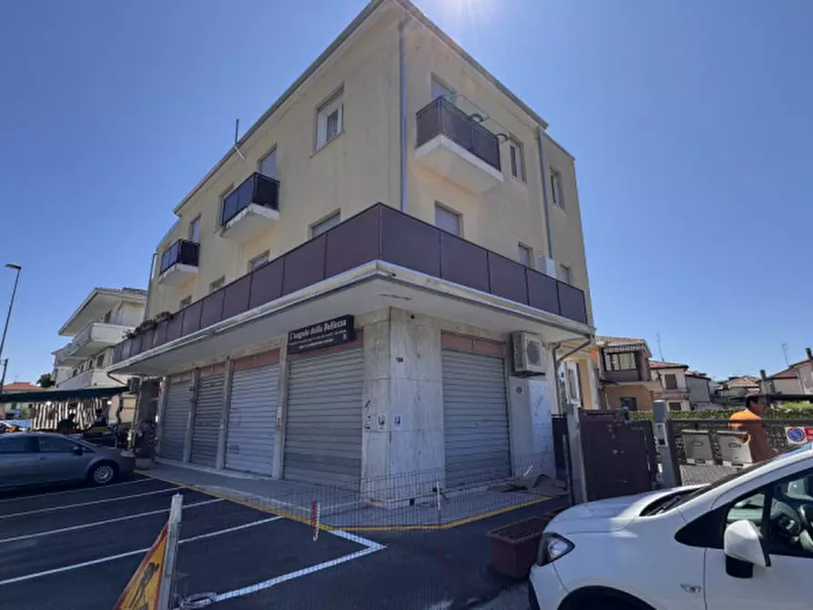 Immagine 16 di Appartamento in vendita  in Padova Via San Marco 138 a Padova