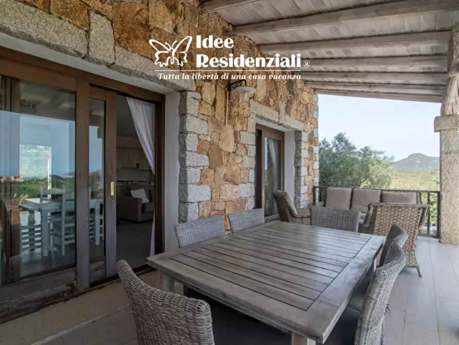 Immagine 11 di Villa in vendita  in Via Giuanne Secche a Olbia