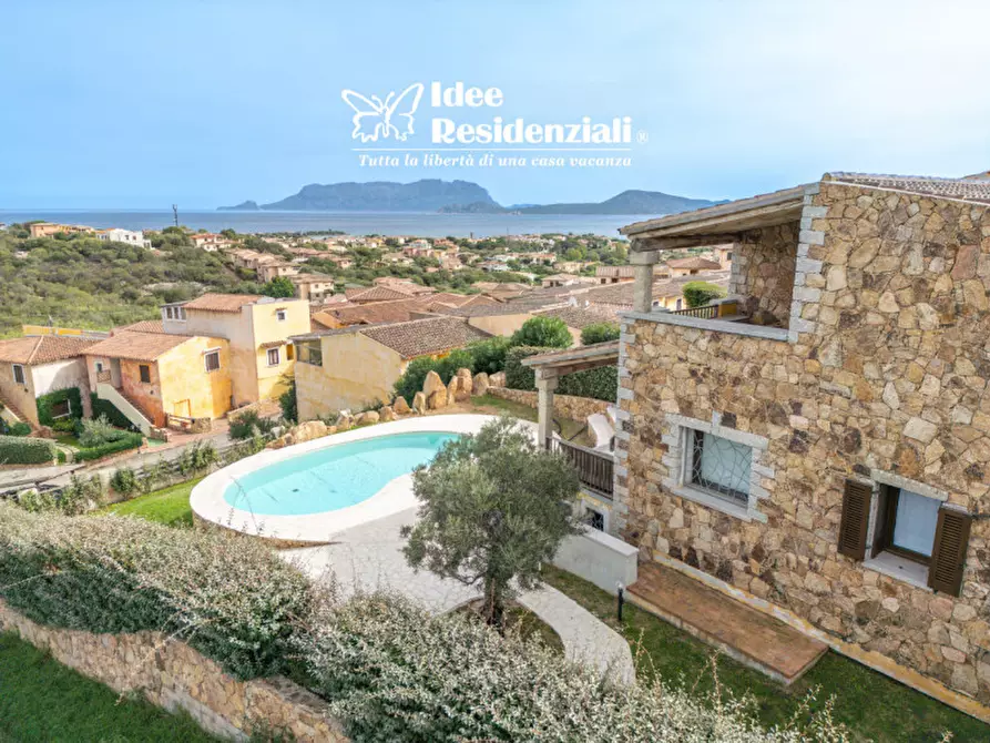 Immagine 12 di Villa in vendita  in Via Giuanne Secche a Olbia