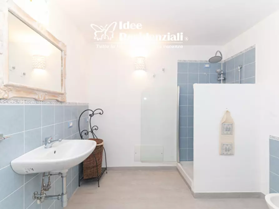 Immagine 33 di Villa in vendita  in Via Giuanne Secche a Olbia