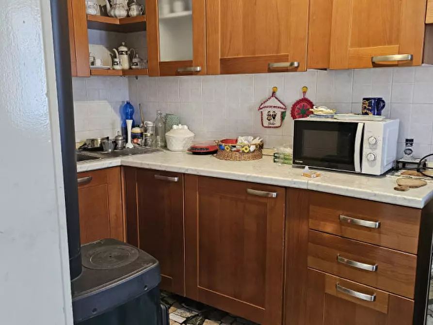 Immagine 2 di Casa bifamiliare in vendita  in VIA  IV NOVEMBRE a Caldogno